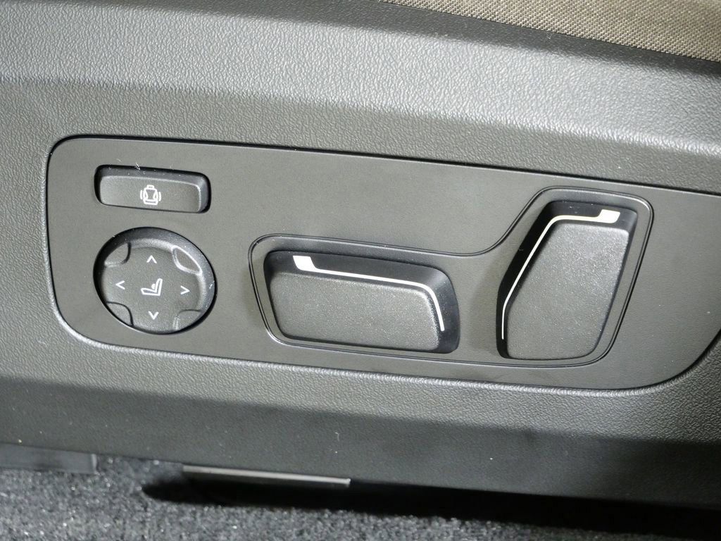 Thumbnail: 2026 BMW X3 - 41