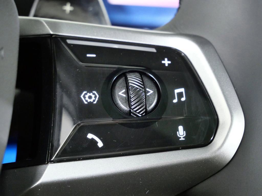 Thumbnail: 2026 BMW X3 - 43