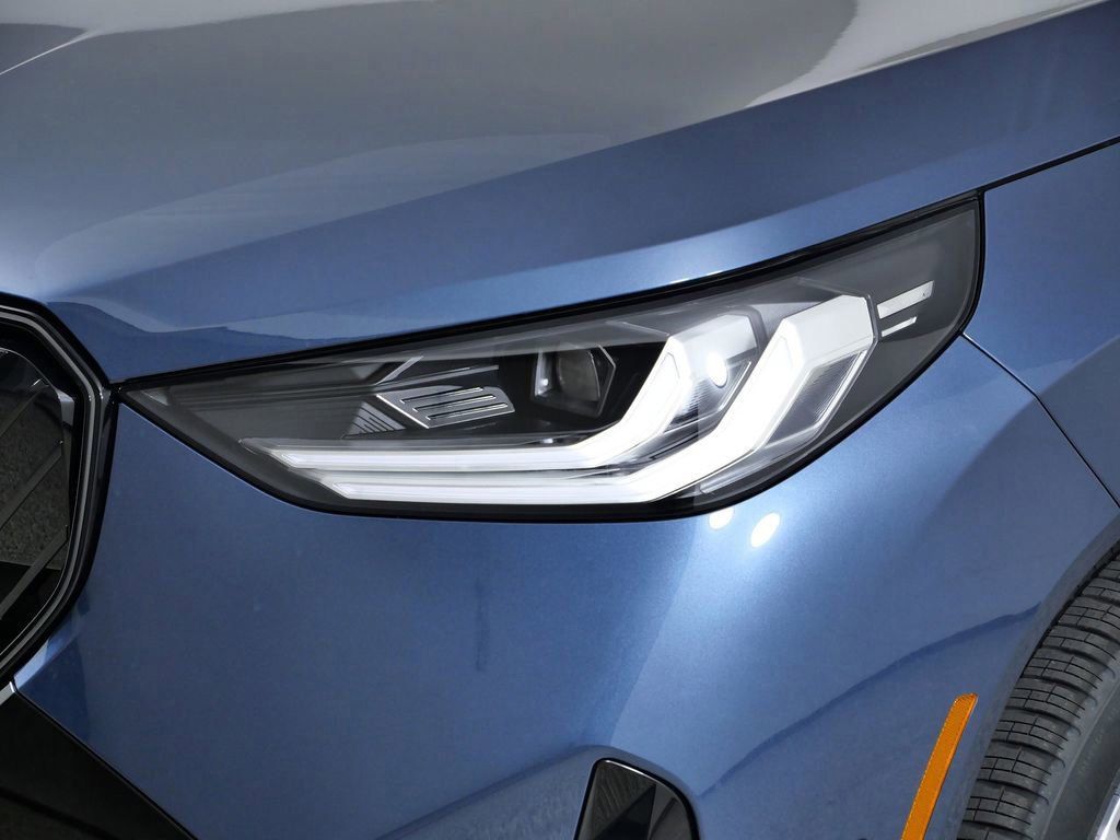 Thumbnail: 2026 BMW X3 - 17