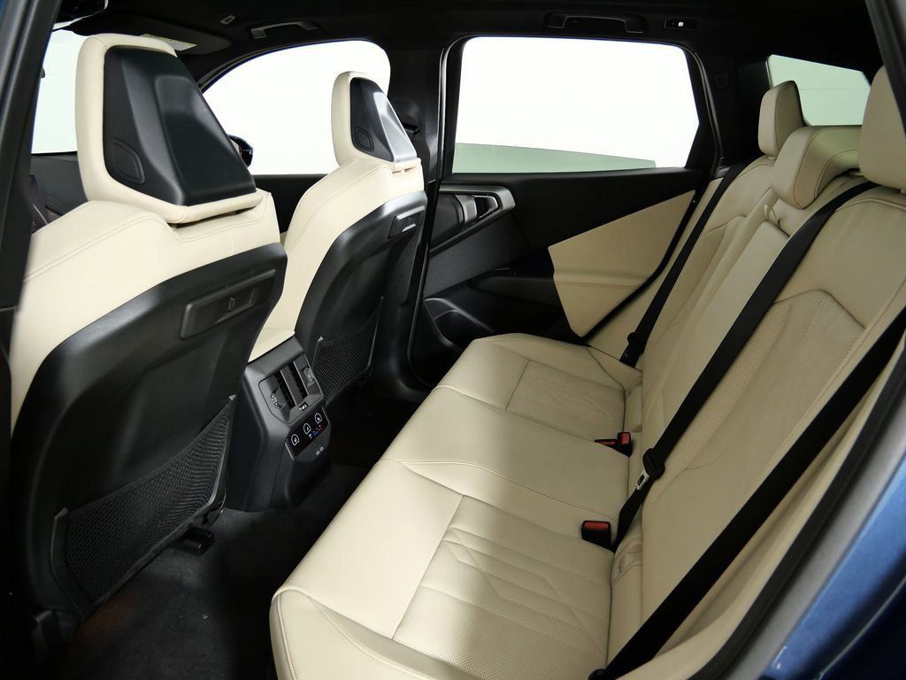 Thumbnail: 2026 BMW X3 - 34