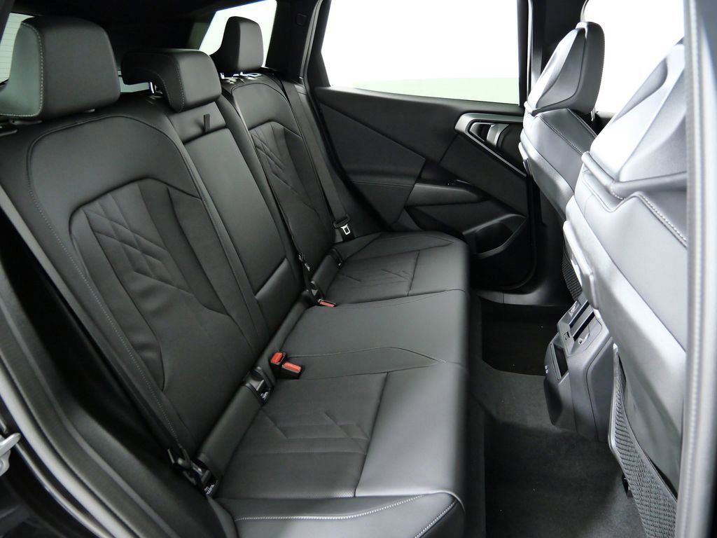 Thumbnail: 2026 BMW X3 - 32