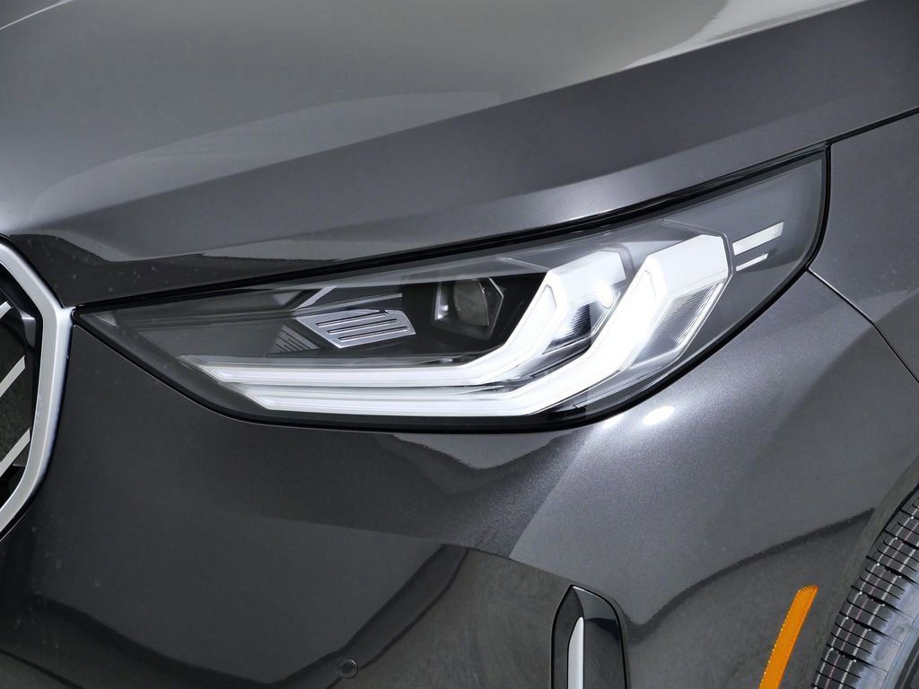 Thumbnail: 2026 BMW X3 - 17