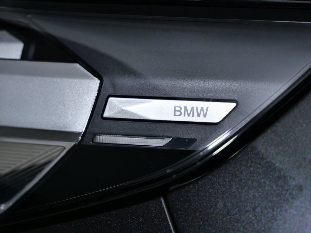 Thumbnail: 2026 BMW X3 - 18