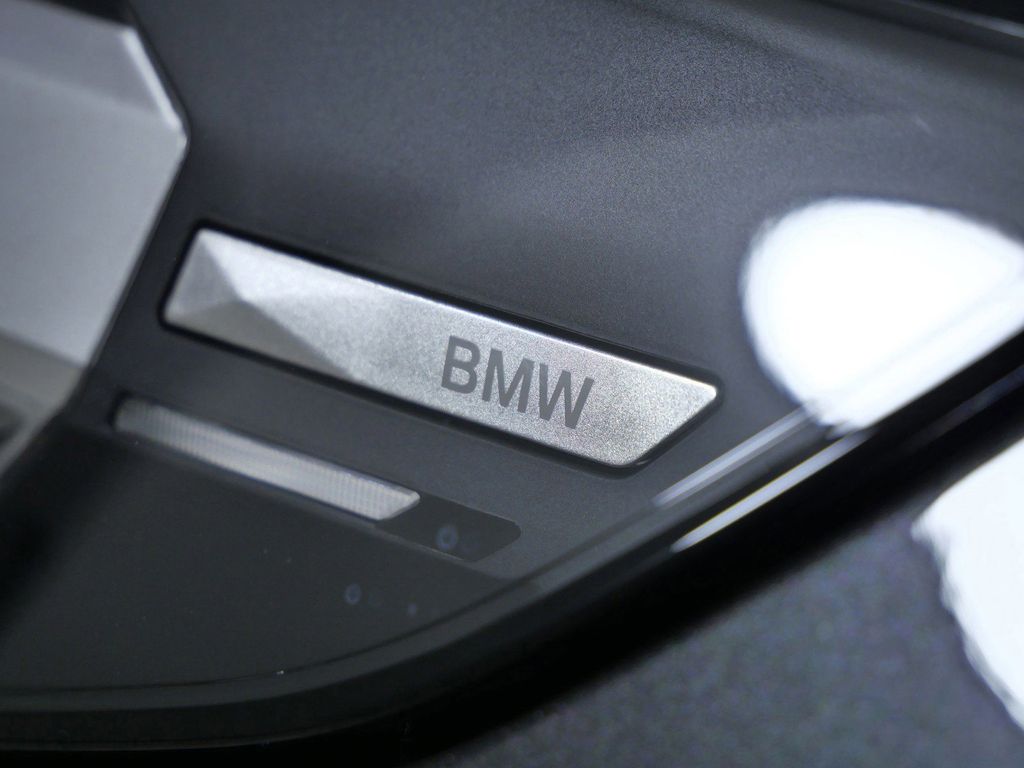 Thumbnail: 2026 BMW X3 - 18