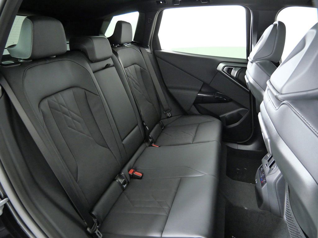 Thumbnail: 2026 BMW X3 - 32