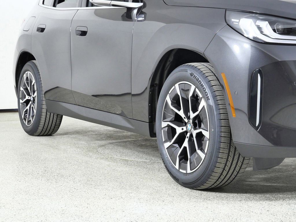Thumbnail: 2026 BMW X3 - 8