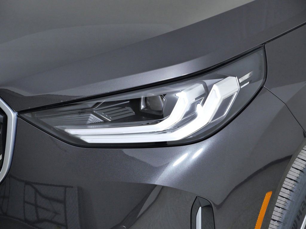 Thumbnail: 2026 BMW X3 - 17