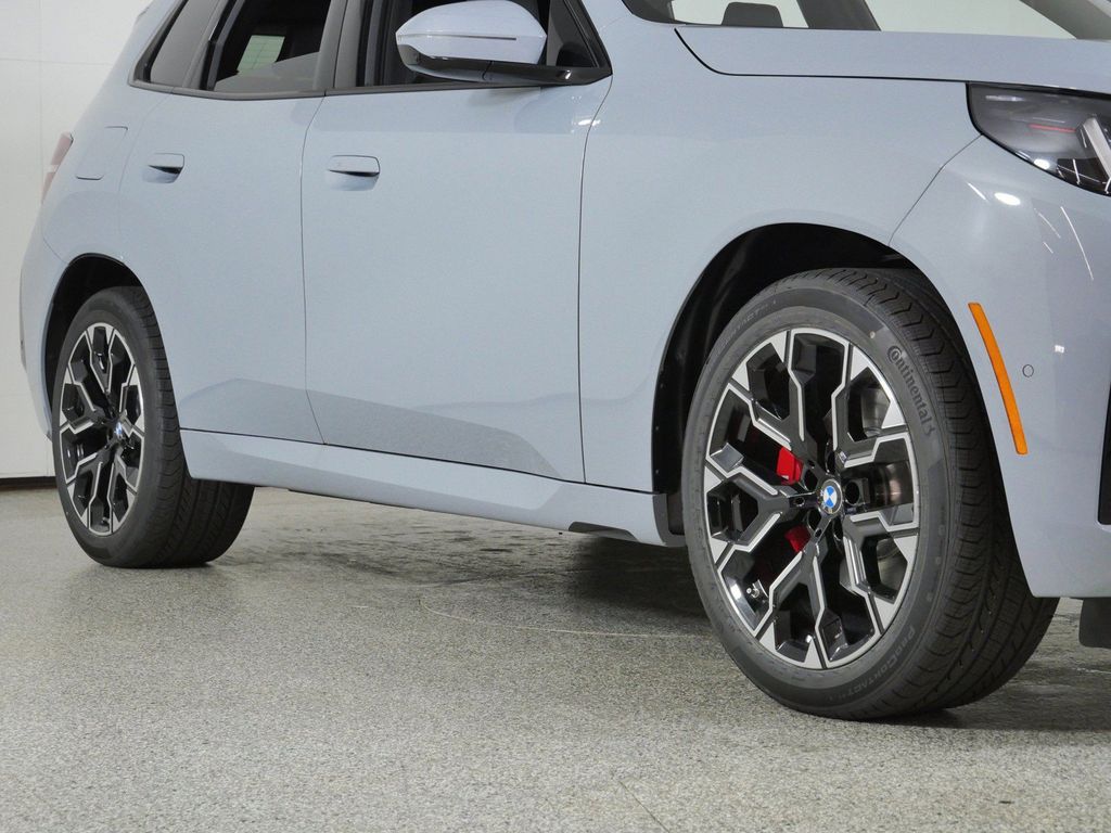 Thumbnail: 2026 BMW X3 - 8