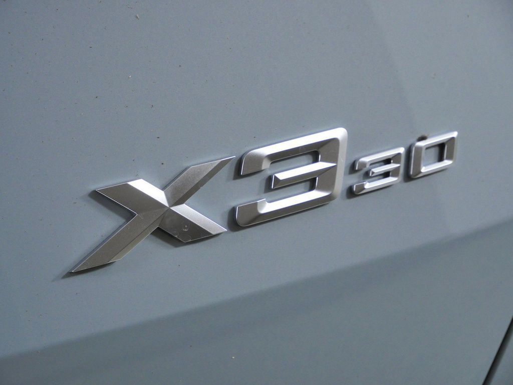 Thumbnail: 2026 BMW X3 - 22