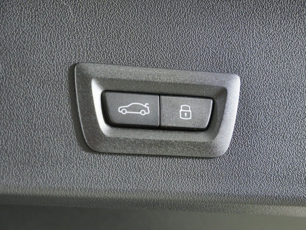 Thumbnail: 2026 BMW X3 - 34