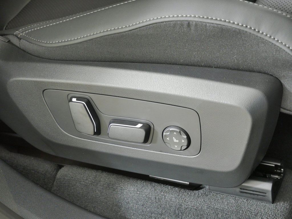 Thumbnail: 2026 BMW X3 - 30