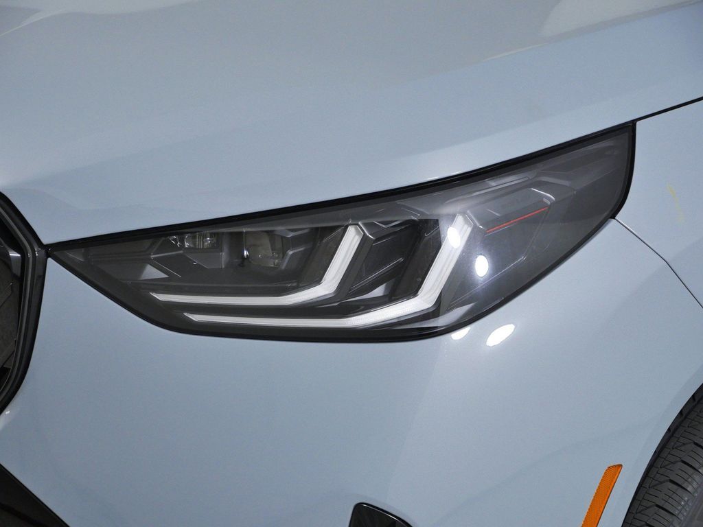 Thumbnail: 2026 BMW X3 - 17