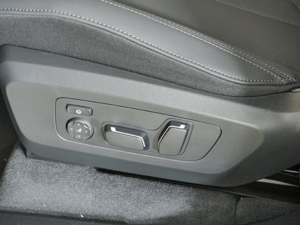 Thumbnail: 2026 BMW X3 - 44