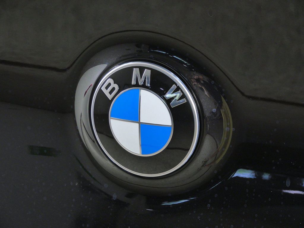 Thumbnail: 2026 BMW X3 - 21
