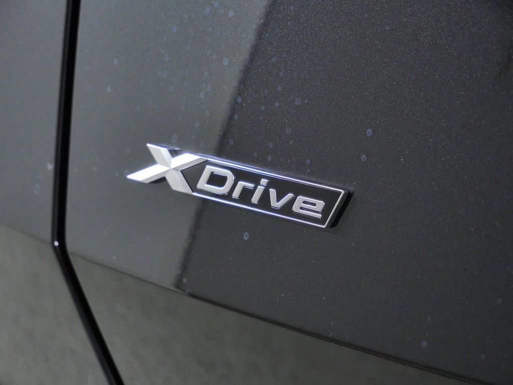 Thumbnail: 2026 BMW X3 - 23
