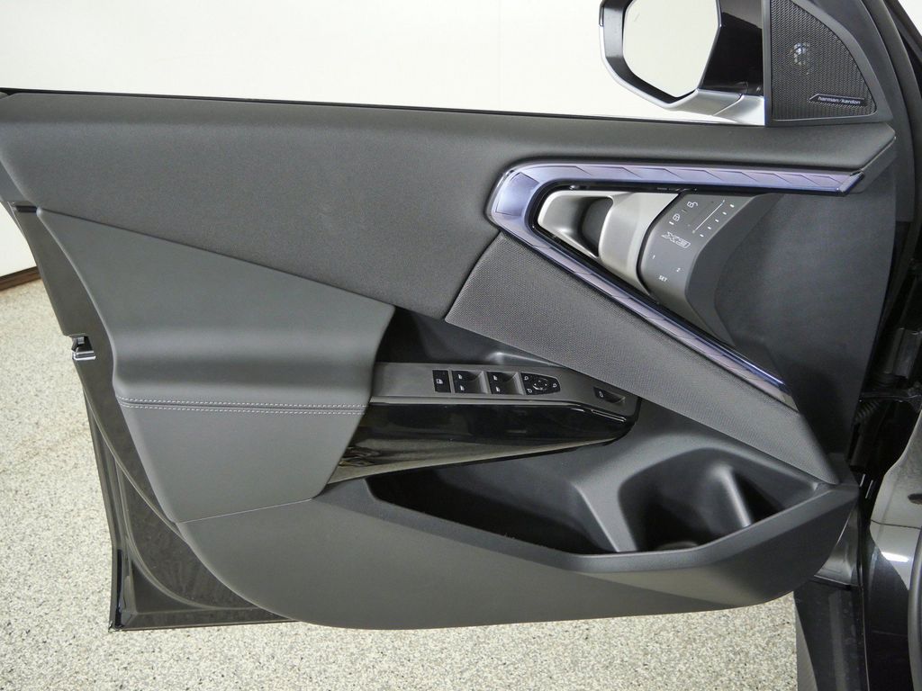 Thumbnail: 2026 BMW X3 - 37