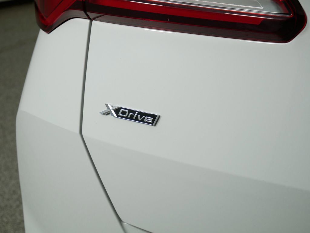 Thumbnail: 2025 BMW X3 - 23