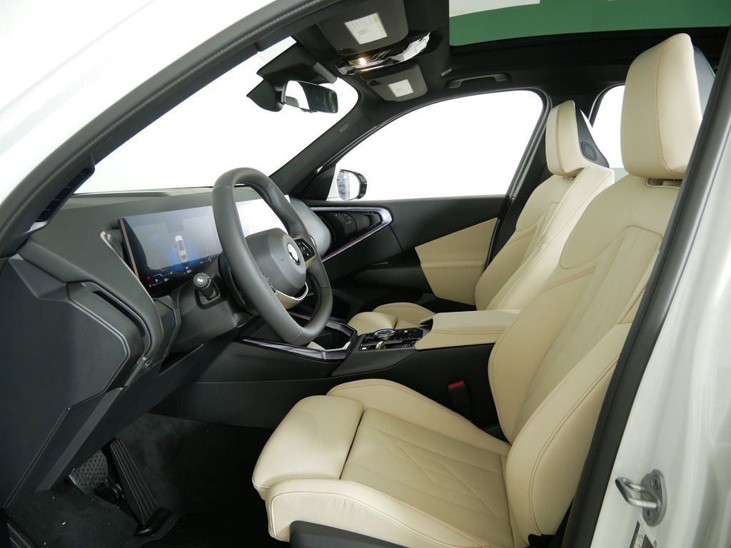 Thumbnail: 2025 BMW X3 - 34