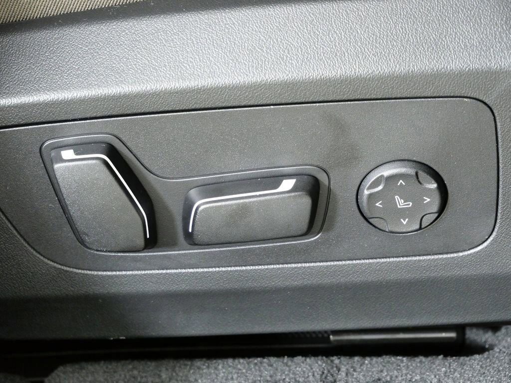 Thumbnail: 2026 BMW X3 - 31