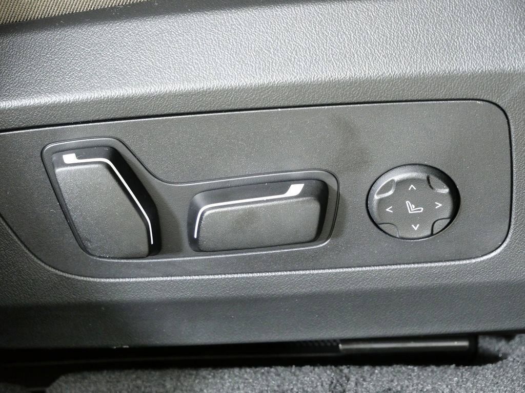 Thumbnail: 2026 BMW X3 - 31