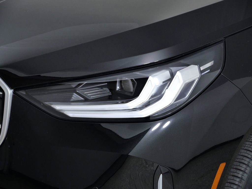 Thumbnail: 2026 BMW X3 - 16
