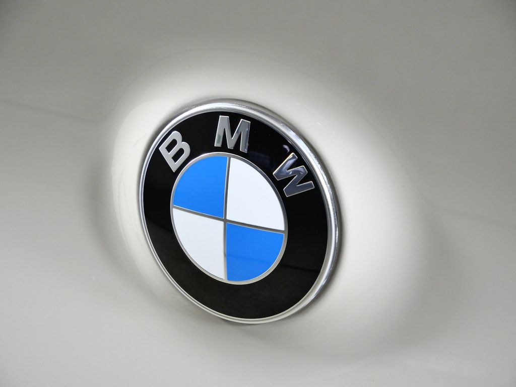 Thumbnail: 2026 BMW X3 - 21