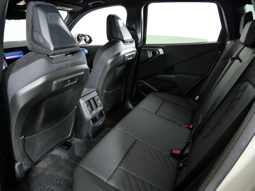 Thumbnail: 2026 BMW X3 - 34