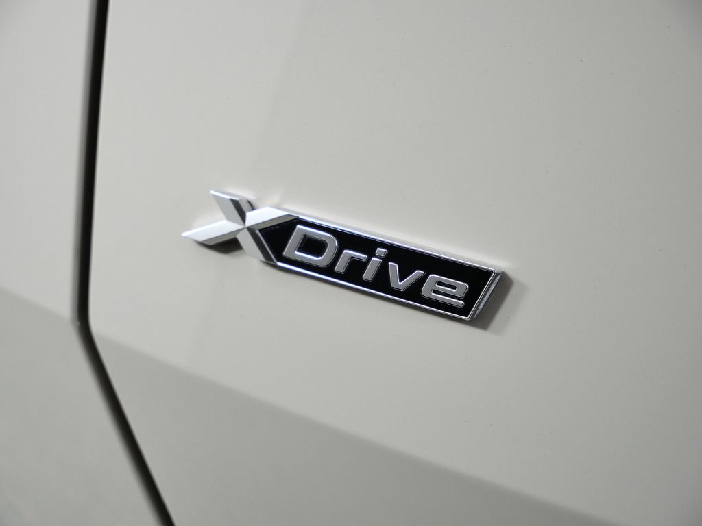 Thumbnail: 2026 BMW X3 - 23