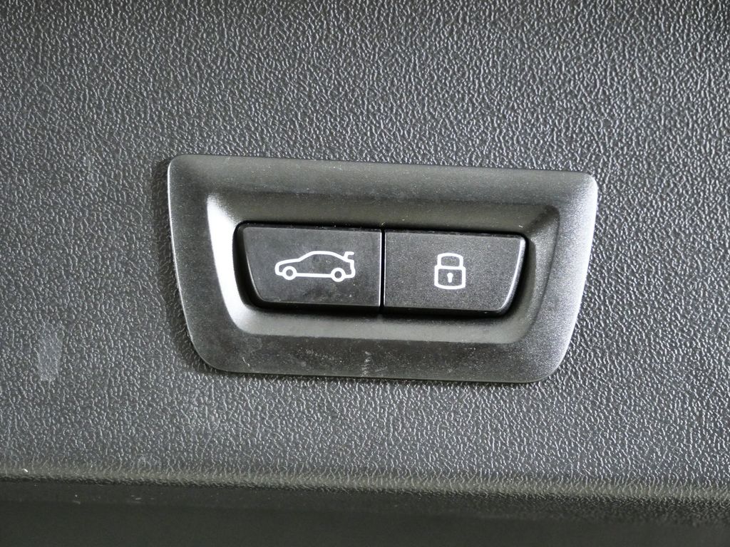 Thumbnail: 2026 BMW X3 - 32