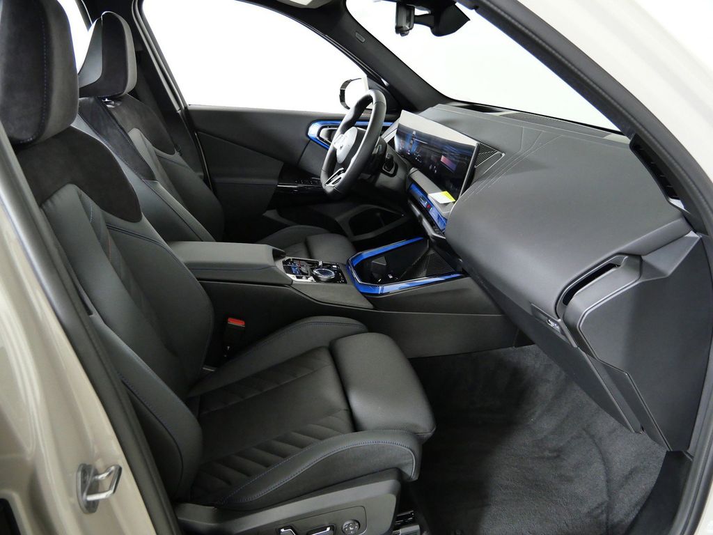 Thumbnail: 2026 BMW X3 - 9