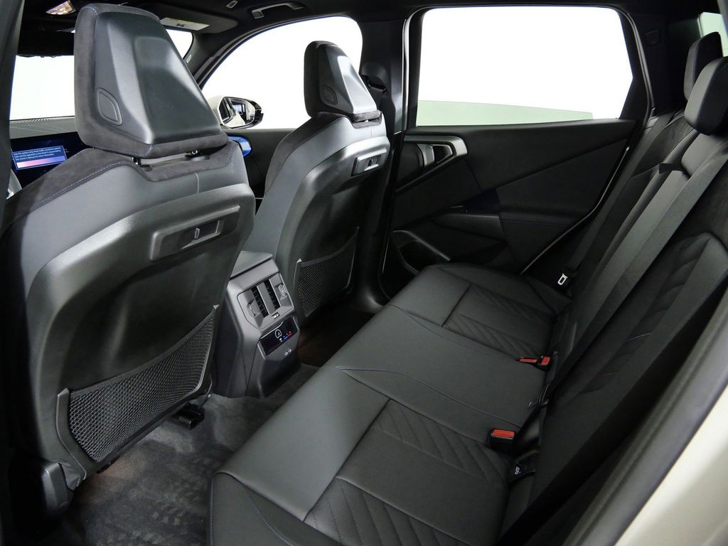 Thumbnail: 2026 BMW X3 - 34