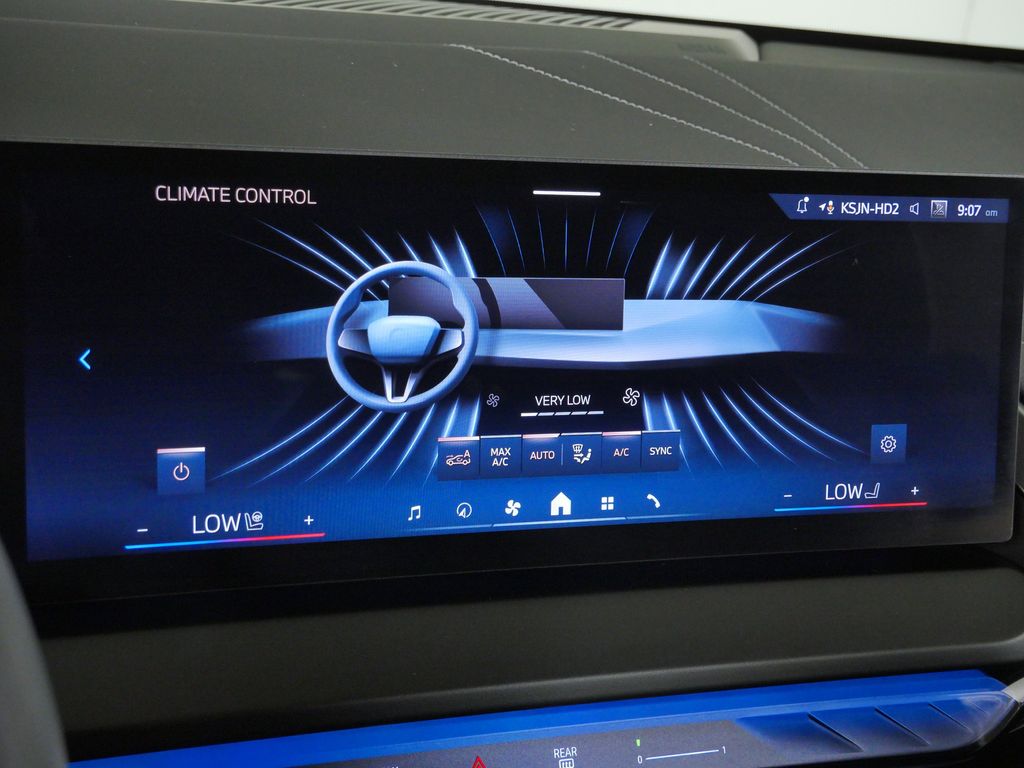 Thumbnail: 2026 BMW X3 - 16