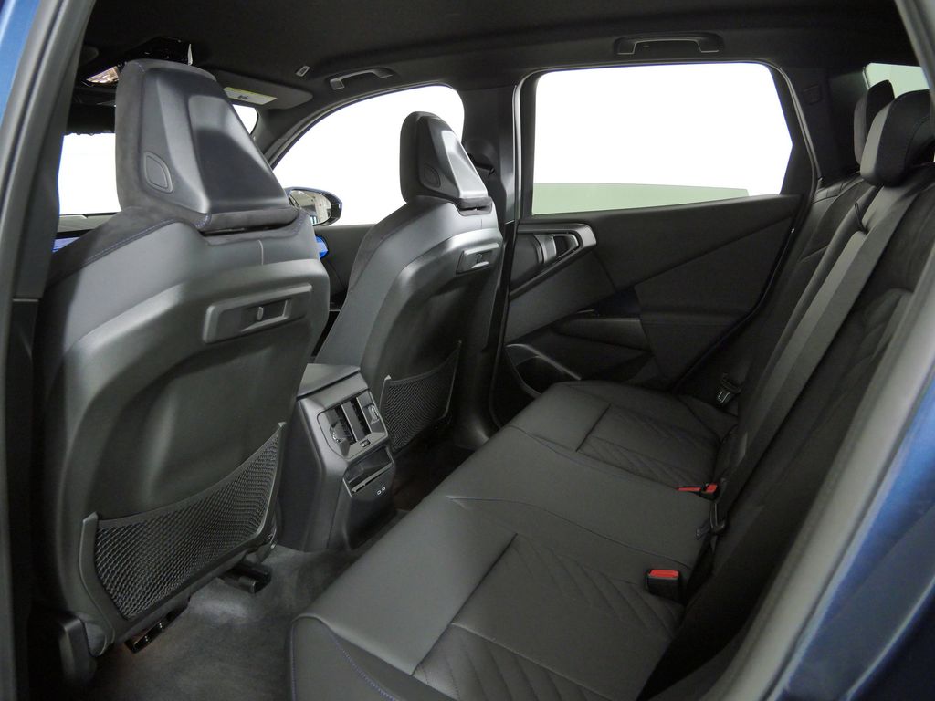 Thumbnail: 2026 BMW X3 - 35