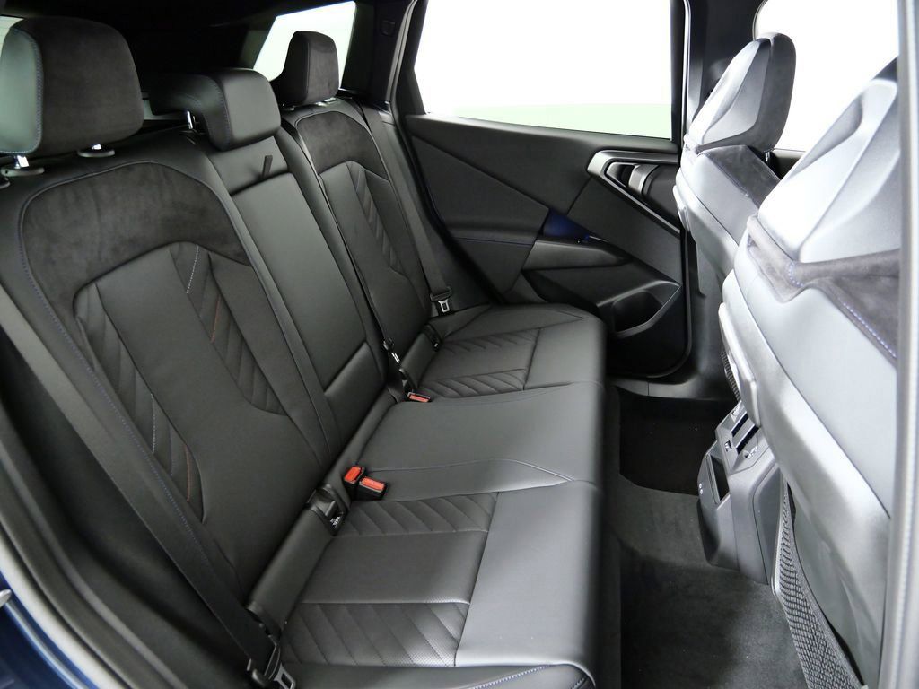 Thumbnail: 2026 BMW X3 - 32