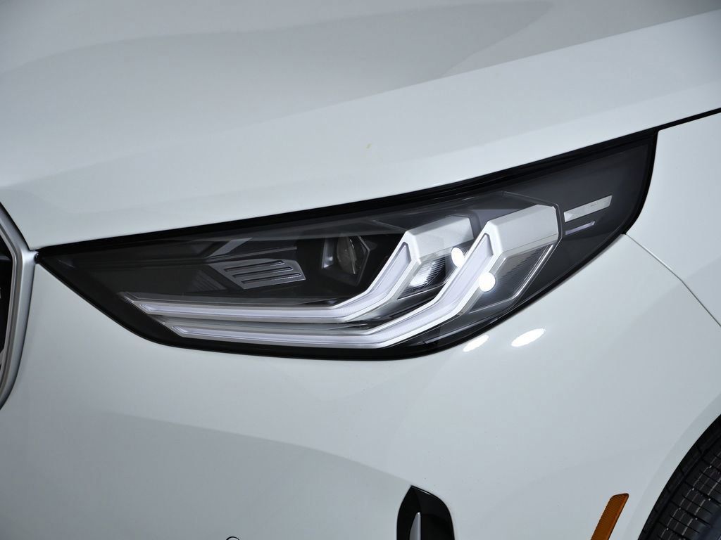 Thumbnail: 2026 BMW X3 - 17