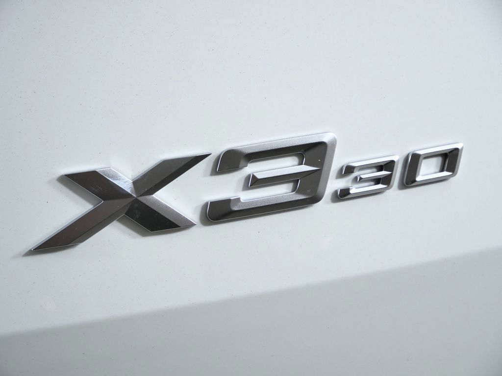Thumbnail: 2026 BMW X3 - 22