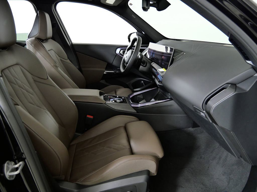 Thumbnail: 2026 BMW X3 - 10