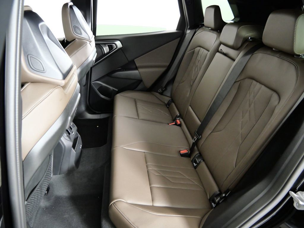 Thumbnail: 2026 BMW X3 - 33