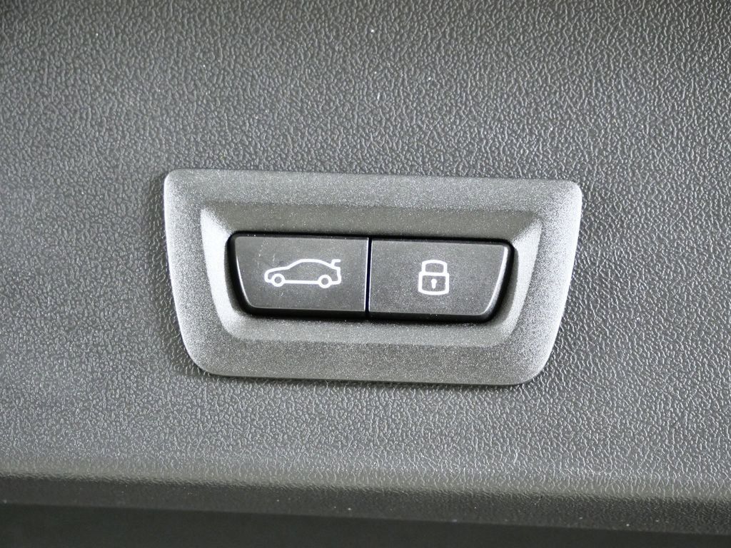 Thumbnail: 2026 BMW X3 - 30