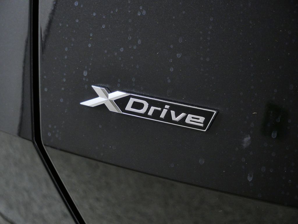 Thumbnail: 2026 BMW X3 - 23