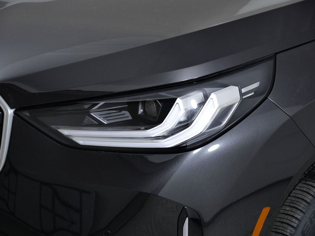 Thumbnail: 2026 BMW X3 - 17