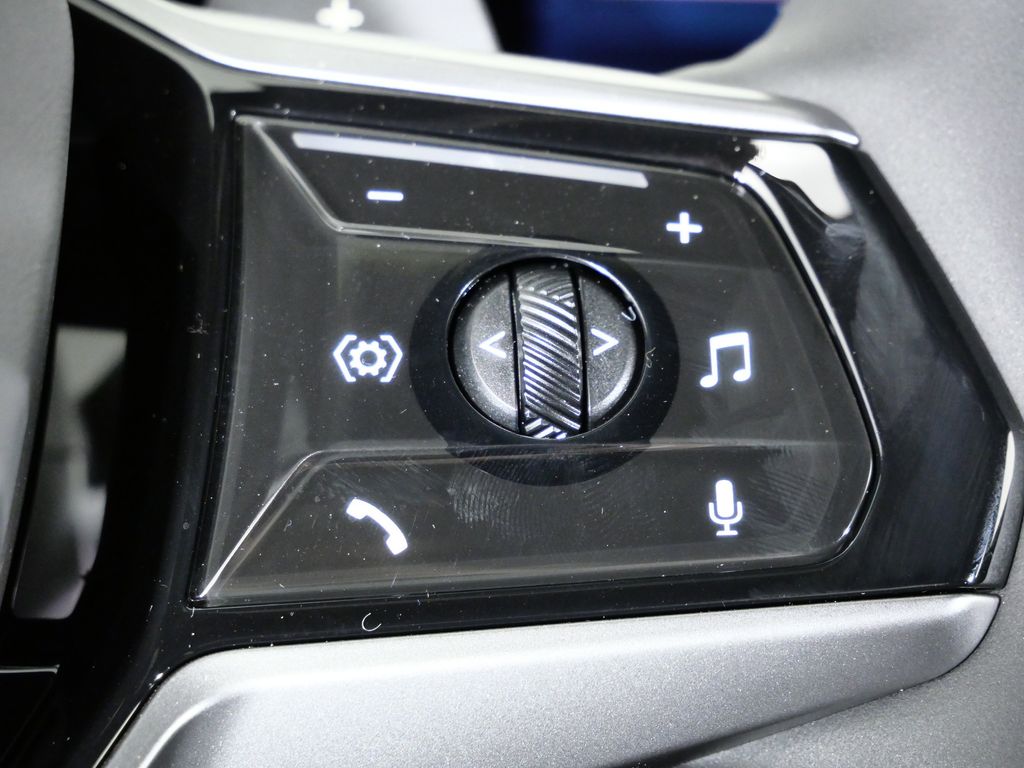 Thumbnail: 2026 BMW X3 - 42