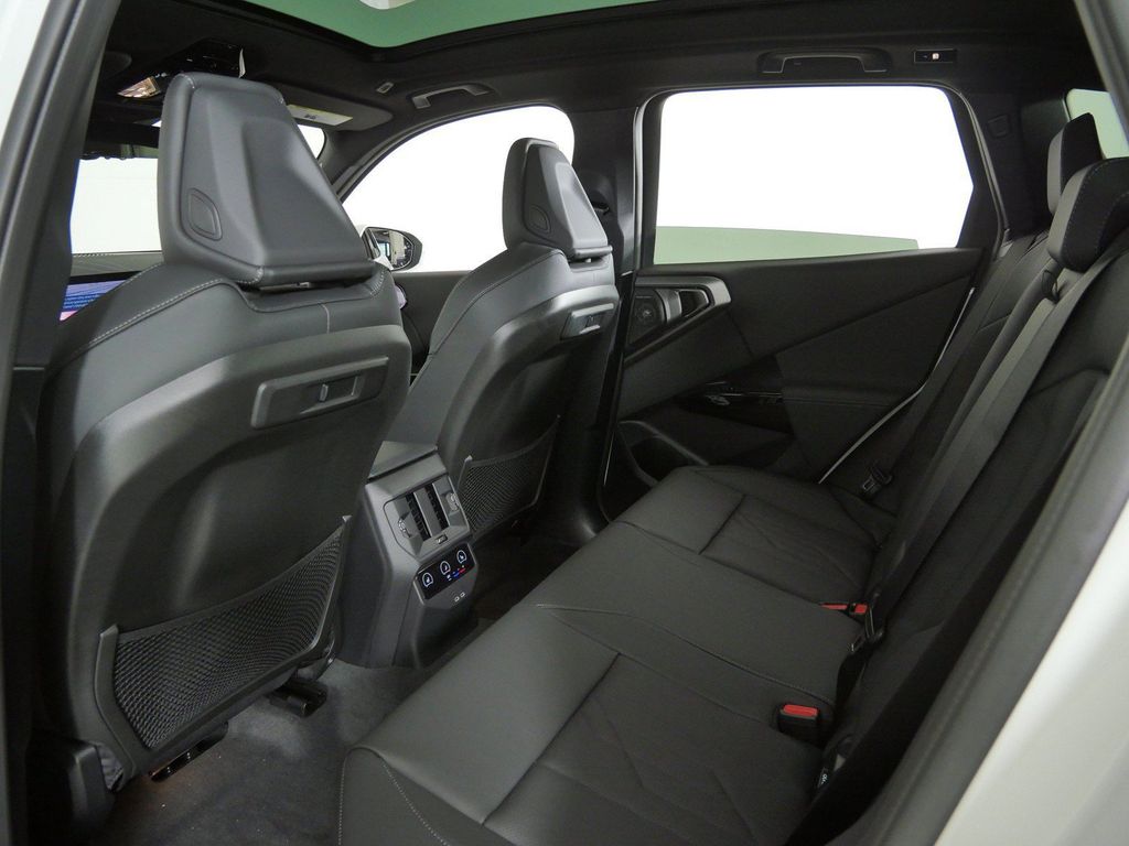 Thumbnail: 2026 BMW X3 - 35
