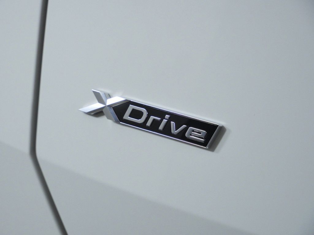 Thumbnail: 2026 BMW X3 - 23