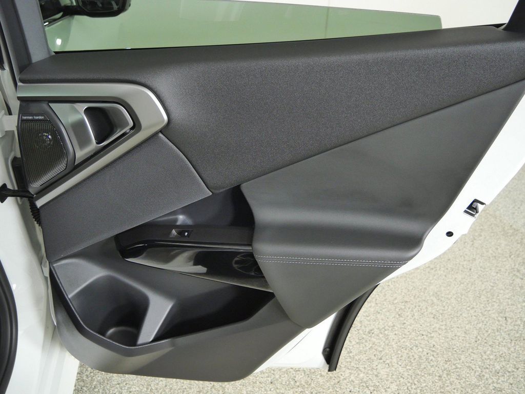 Thumbnail: 2026 BMW X3 - 32