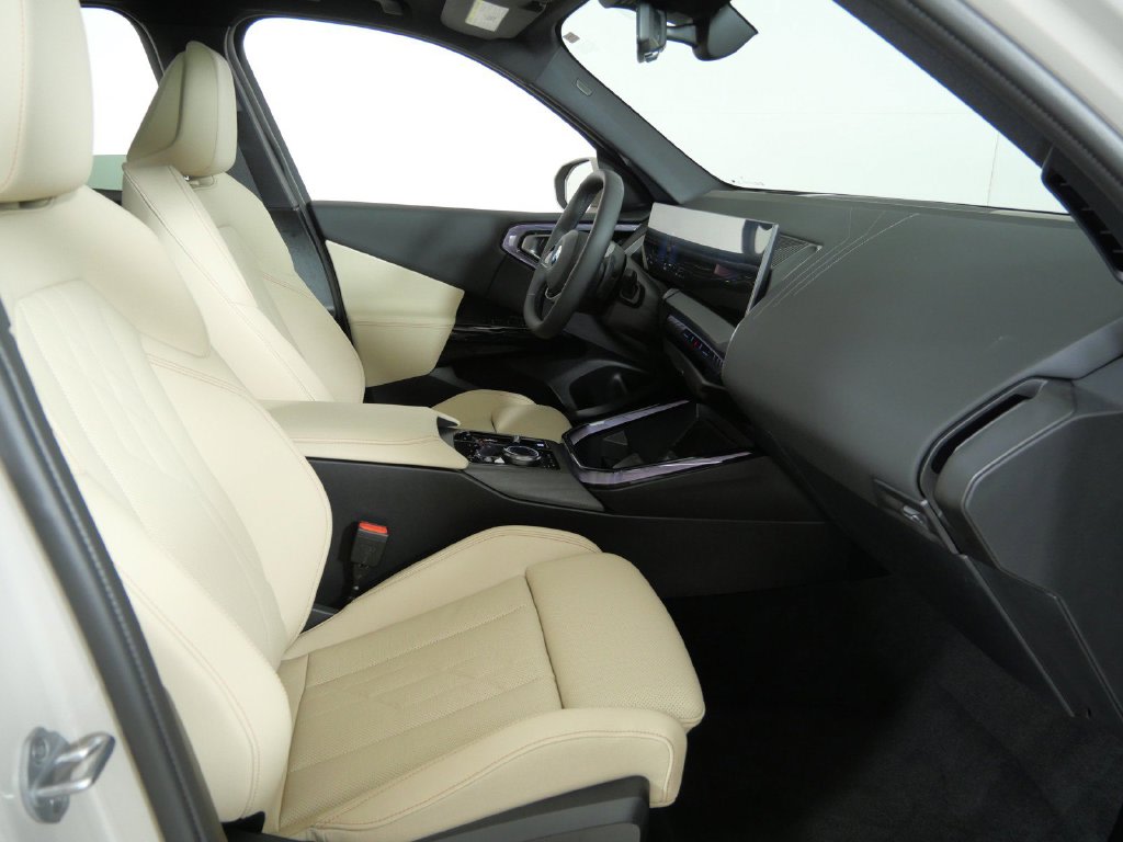 Thumbnail: 2026 BMW X3 - 9