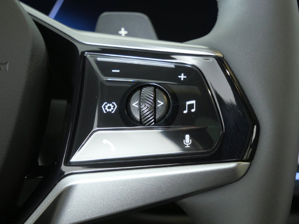 Thumbnail: 2026 BMW X3 - 43