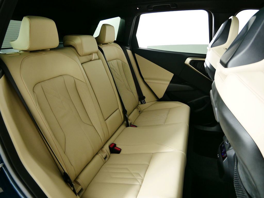 Thumbnail: 2025 BMW X3 - 31