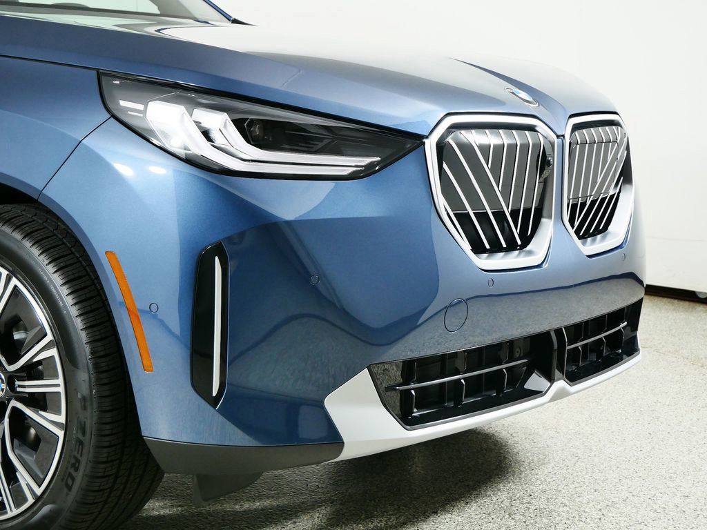 Thumbnail: 2025 BMW X3 - 17