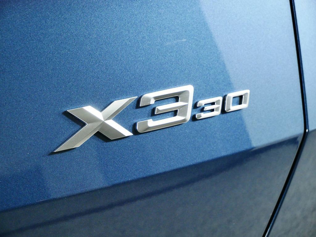 Thumbnail: 2025 BMW X3 - 20